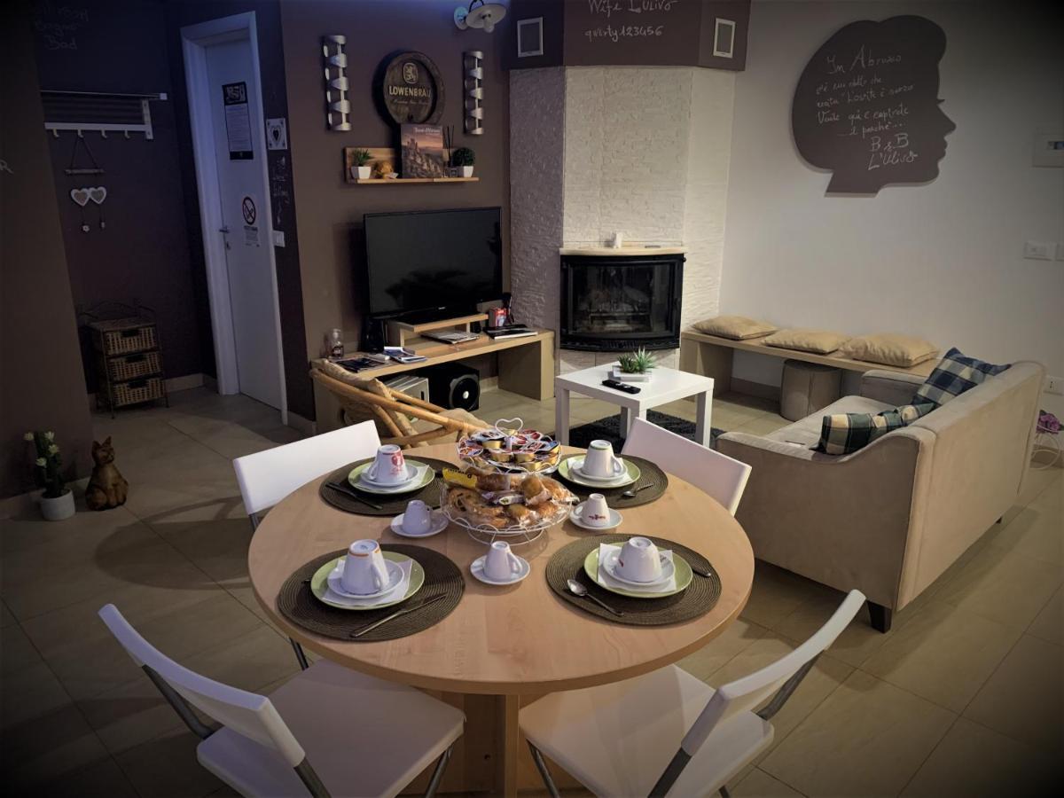 L' Ulivo Bed & Breakfast Teramo Exteriör bild